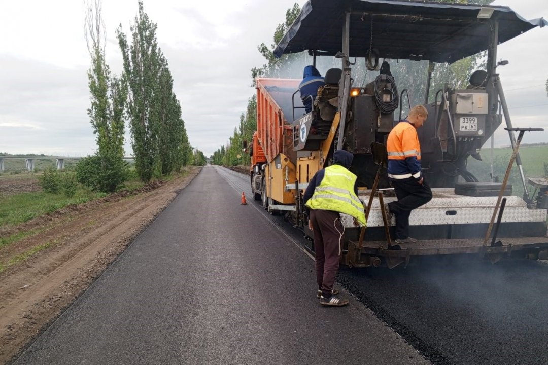 По дорожному нацпроекту завершается ремонт автодороги Тарасовский -  Большинка